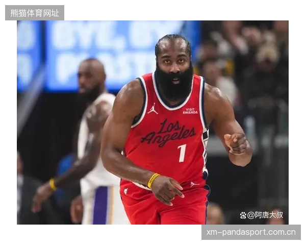 哈登三双难救五连败，火箭队的低谷期何时才能终结？